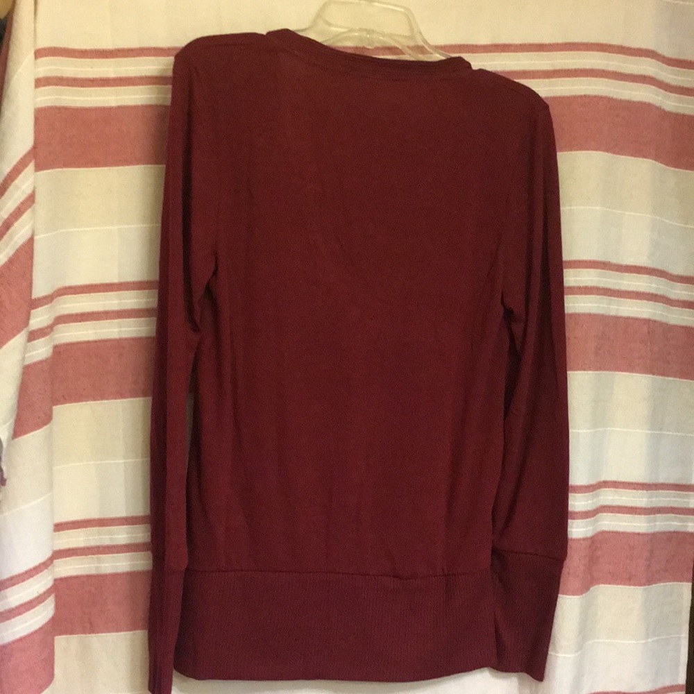 🤩HOST PICK 🎉🆕 Snap Front Cardigan true 2 size - Picture 8 of 9